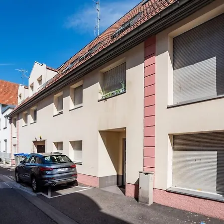 Le Saint-florent - Proche Centre, Chu, Zenith Et Gare アパート